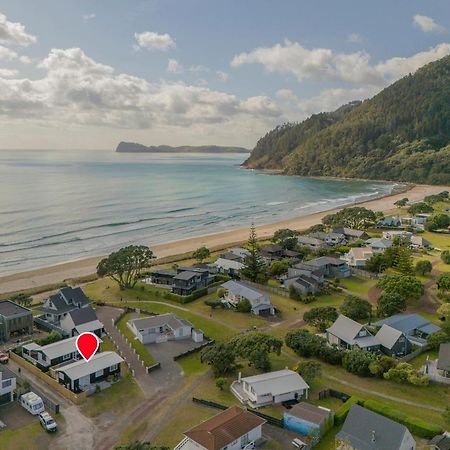 Retreat By The Beach - Pauanui Holiday Home Exteriör bild
