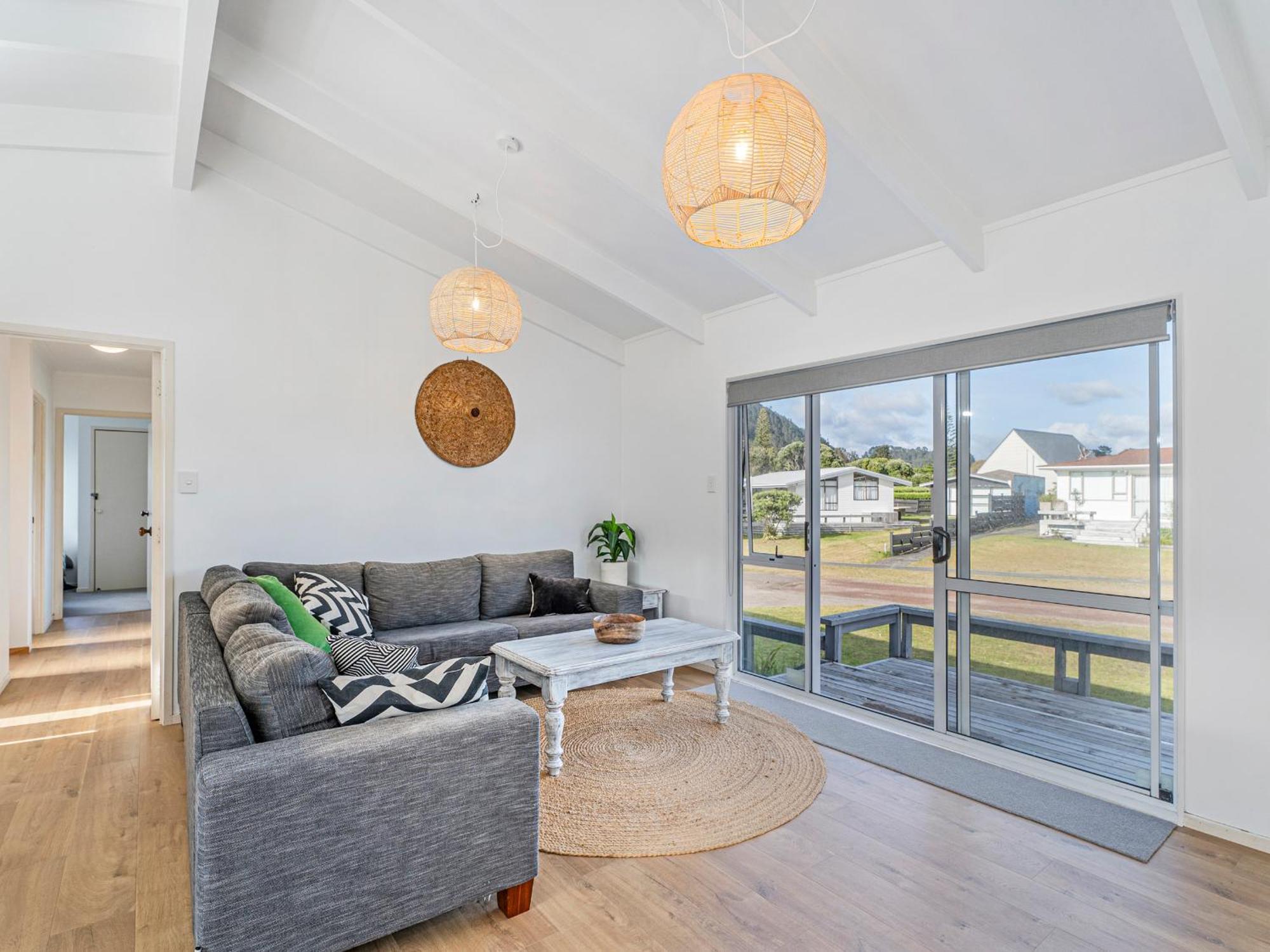Retreat By The Beach - Pauanui Holiday Home Exteriör bild