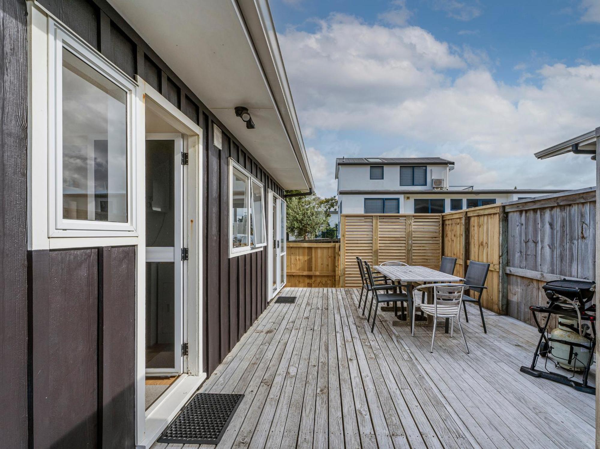 Retreat By The Beach - Pauanui Holiday Home Exteriör bild