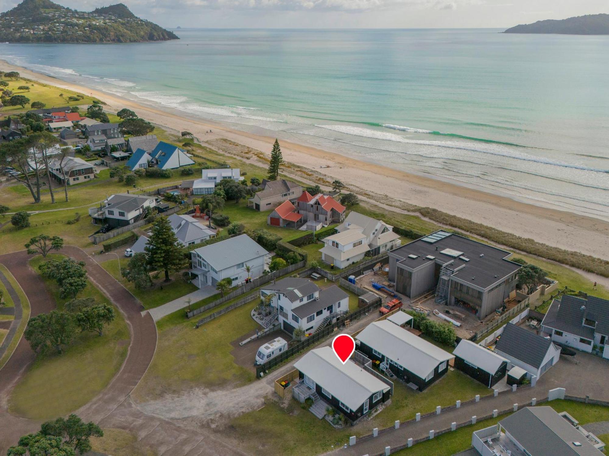 Retreat By The Beach - Pauanui Holiday Home Exteriör bild