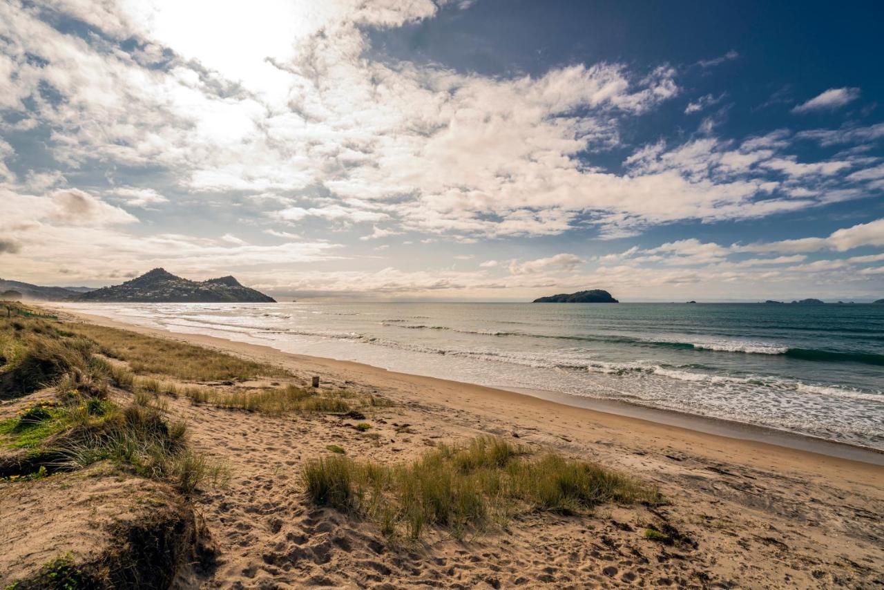 Retreat By The Beach - Pauanui Holiday Home Exteriör bild